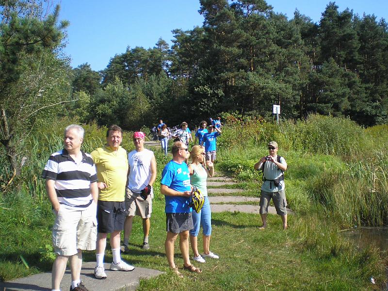 rowtras 002.jpg - Pierwszy postój-staw w Woli Chorzelowskiej